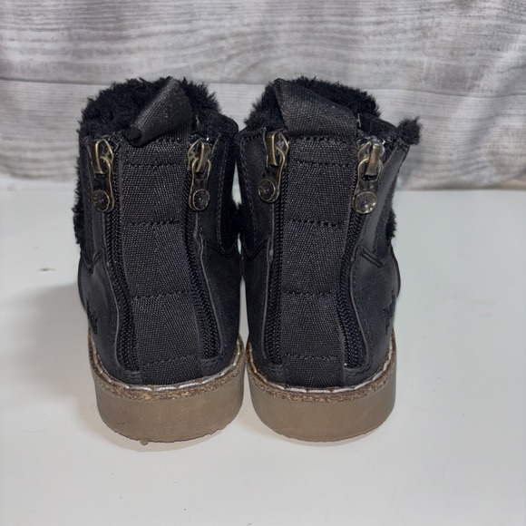 Blowfish Malibu Women's 6 Black Chillin Shearling Faux Fur Ankle Boot - Picture 5 of 12